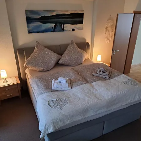 Ferienwohnung Eberhard Altes Winzerhaus Apartment Bullay