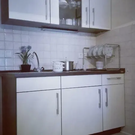 Apartment Ferienwohnung Eberhard Altes Winzerhaus Bullay
